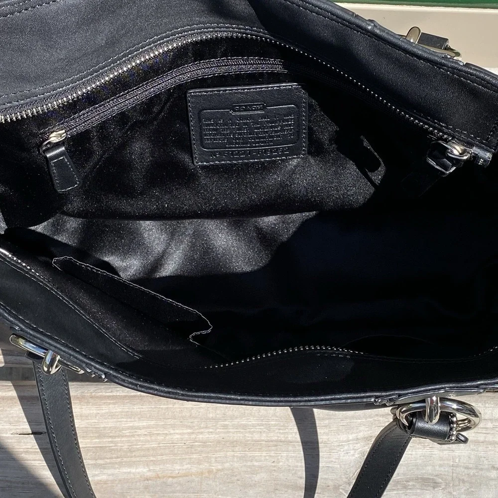 Coach Gallery East West Leather Tote Black Shoulder Bag Side Zip Pockets F19252